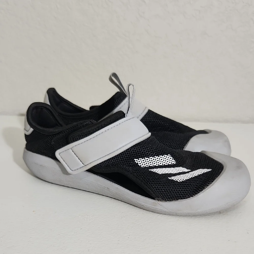 Adidas Water Shoes Size 1 Kids Black Gray Breathable Mesh